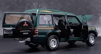 Amazon.co.jp: Sunyork 1/18 三菱 パジェロ Mitsubishi Pajero